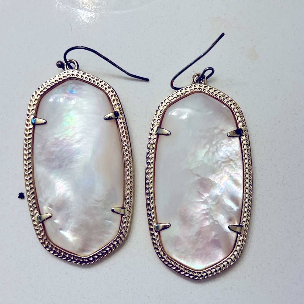 Kendra Scott Pearl Danielle Earrings
